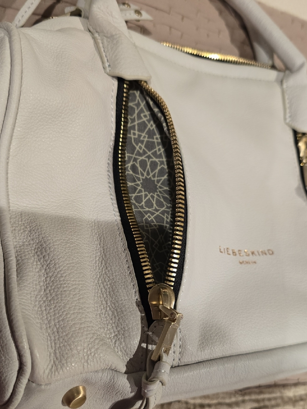 Liebeskind White Leather Satchel - Picture 10 of 11